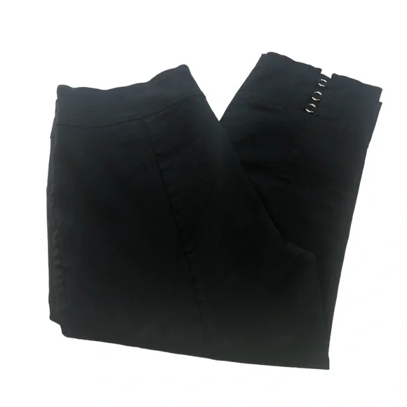 Zac&Rachel Women’s Pull On Pant Cropped Decorative Hem Metal Trim - Picture 2 of 7